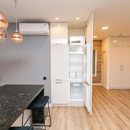Petrovdom 190-199-216 In Spacious Apartments At Rc New York Concept House Kiev Esterno foto