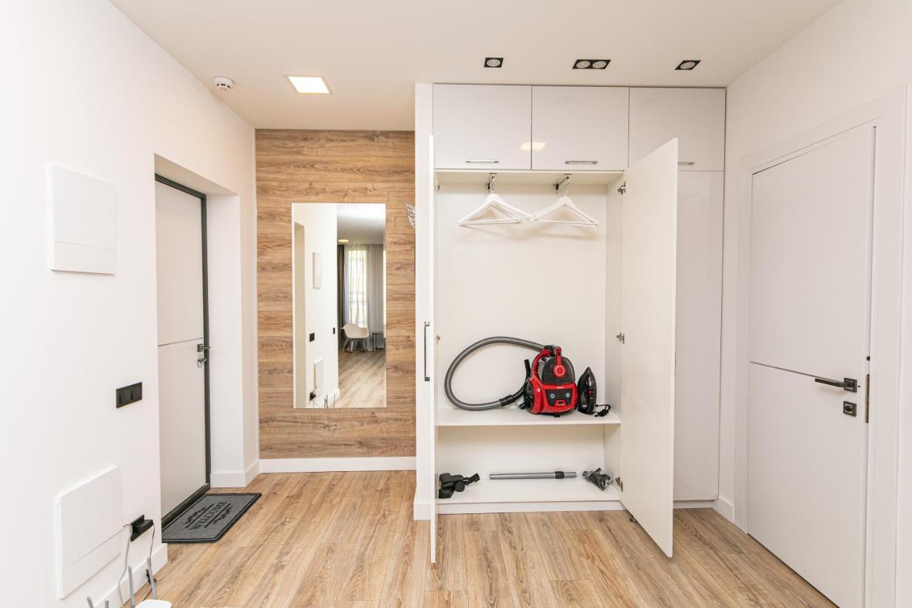 Petrovdom 190-199-216 In Spacious Apartments At Rc New York Concept House Kiev Esterno foto