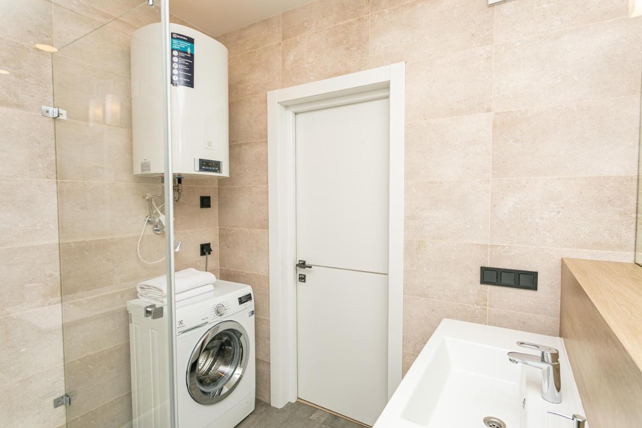 Petrovdom 190-199-216 In Spacious Apartments At Rc New York Concept House Kiev Esterno foto