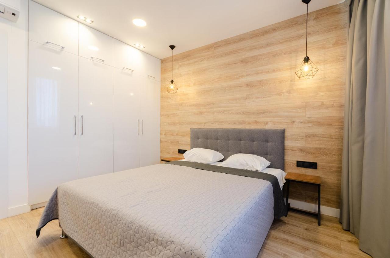 Petrovdom 190-199-216 In Spacious Apartments At Rc New York Concept House Kiev Esterno foto
